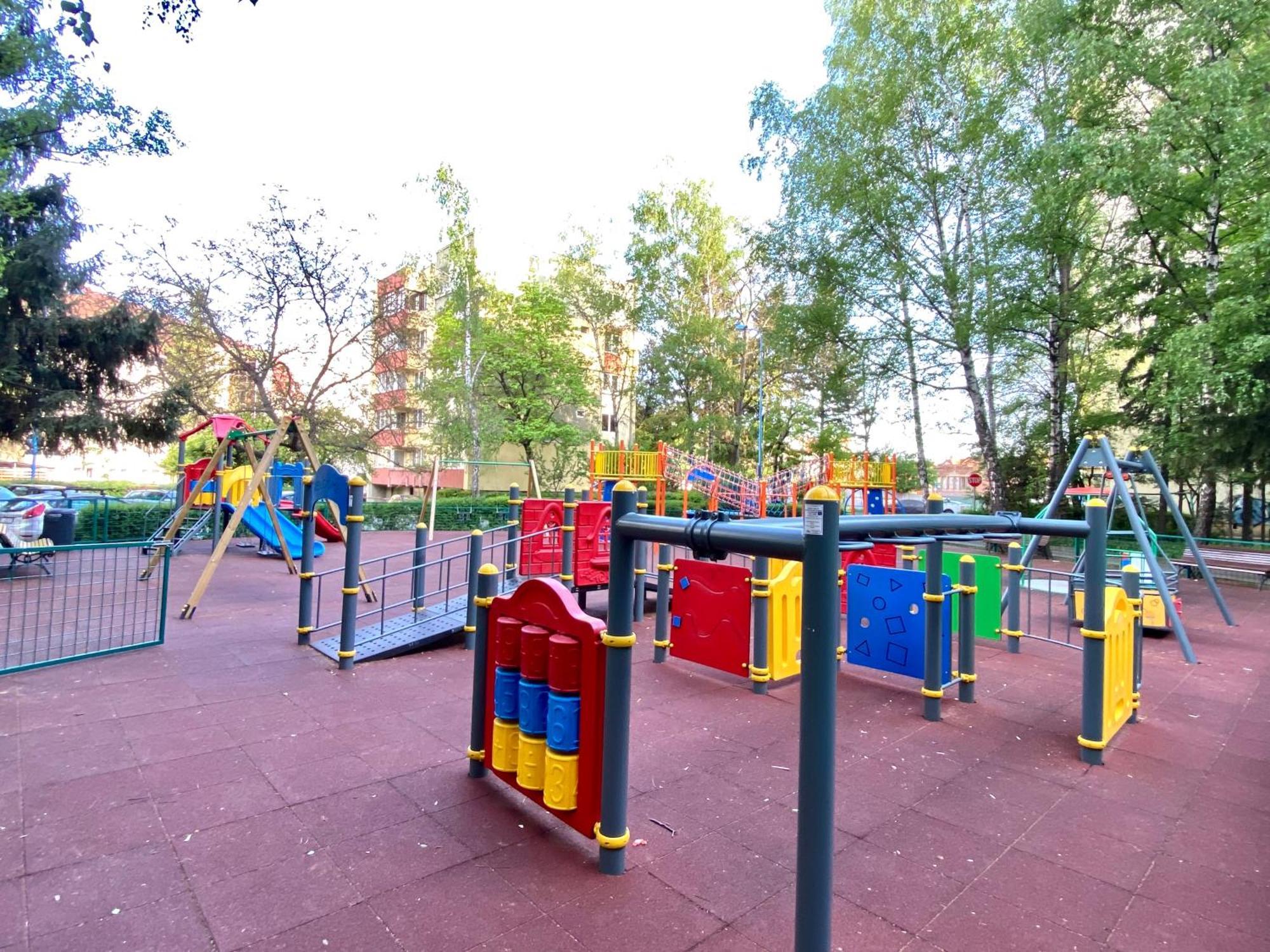 Kronstadt Apartment - Pet Friendly บราชอฟ ภายนอก รูปภาพ